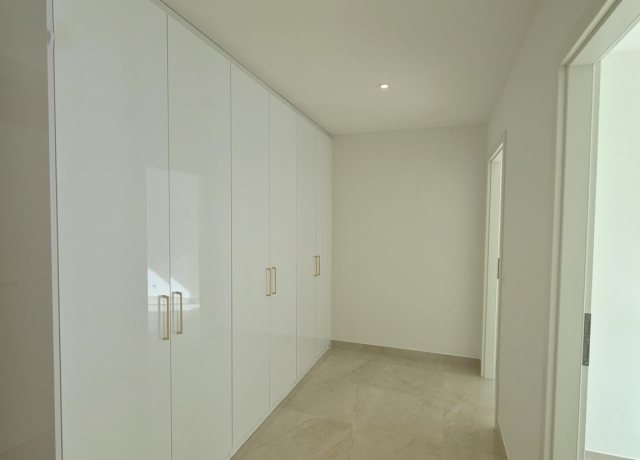 Magnifique appartement de 4 pièces entièrement rénové, idéalement situé - photo 6