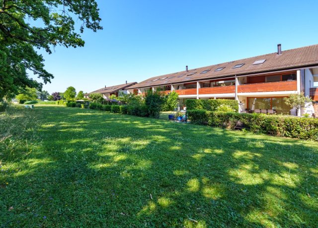 Beau duplex en attique de 5,5 pièces à Bursinel - photo 8