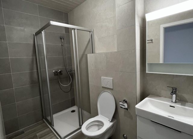 Appartement rÃ©cent de 3.5 piÃ¨ces aux combles Ã  Arnex-sur-Nyon - photo 4